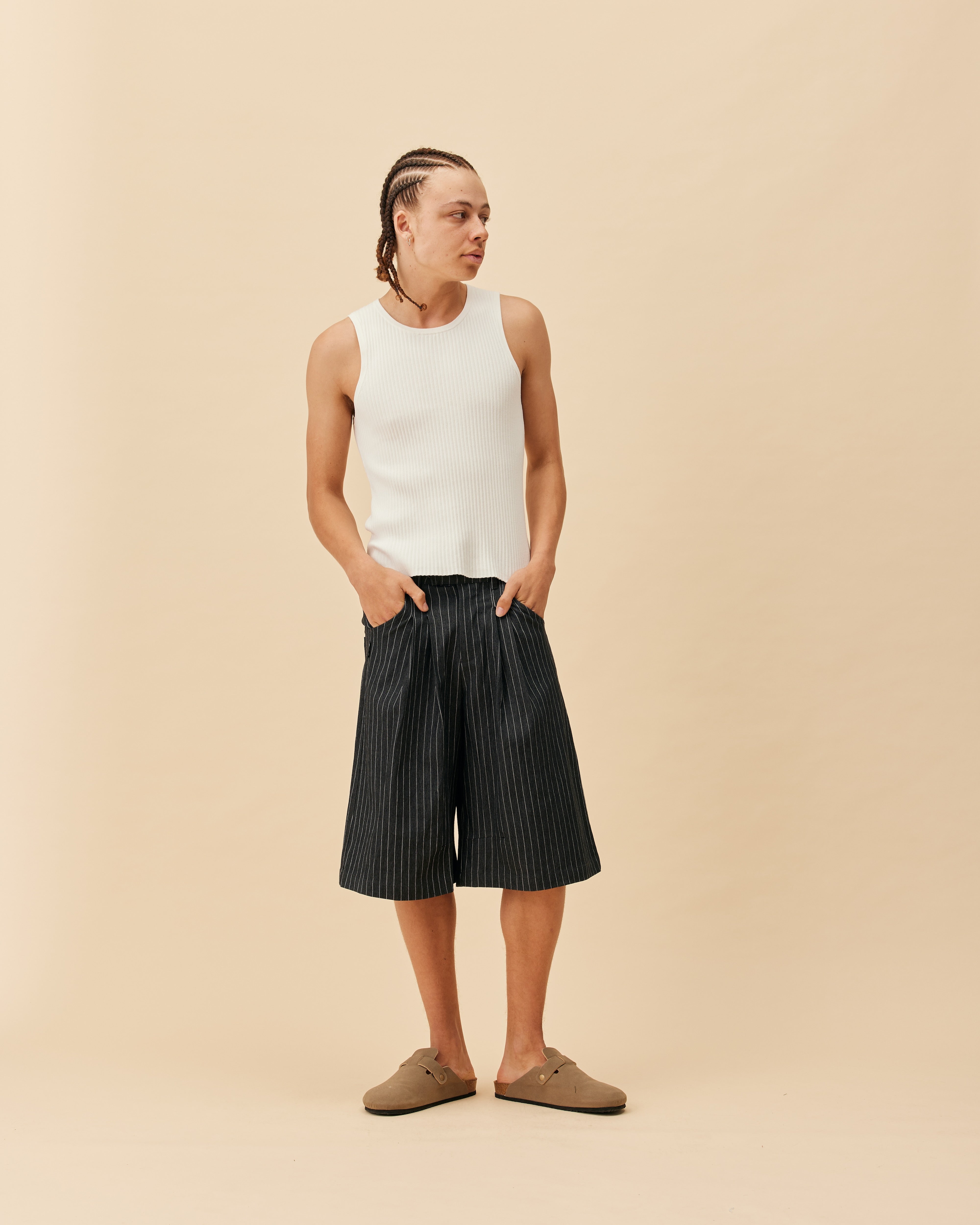 Double Pleated Shorts | NAVY PINSTRIPE