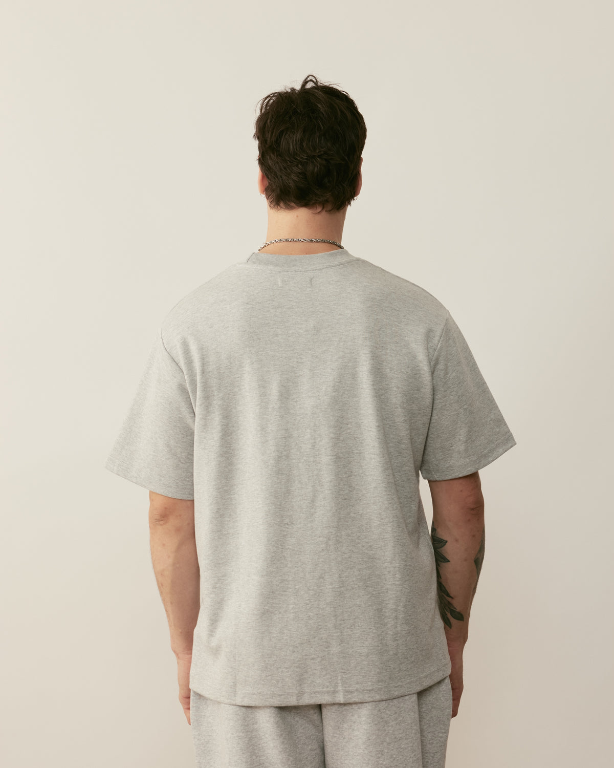 Core Essentials Relaxed Tee | Heather Grey-4