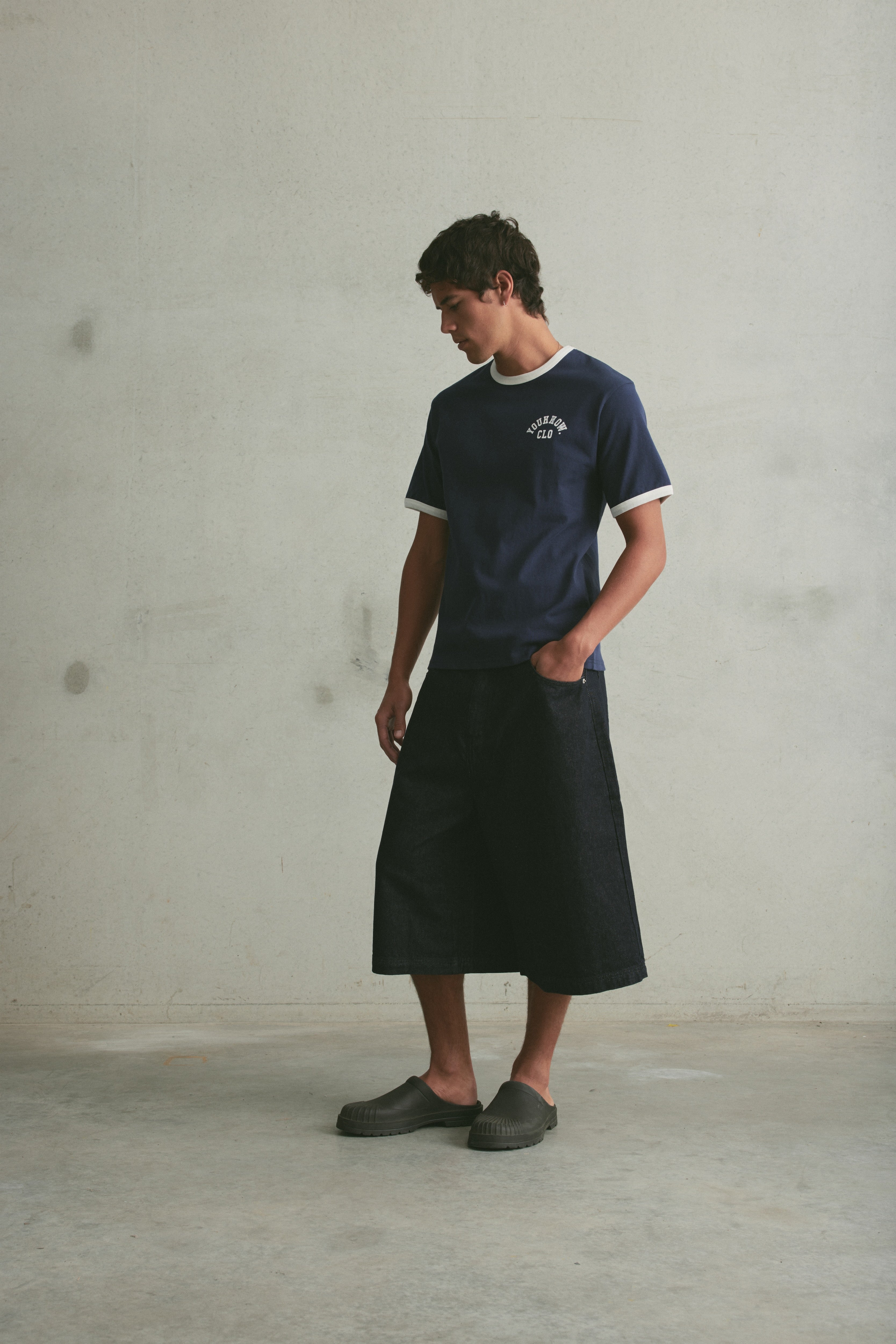 Shrunken Ringer Tee | Navy-5