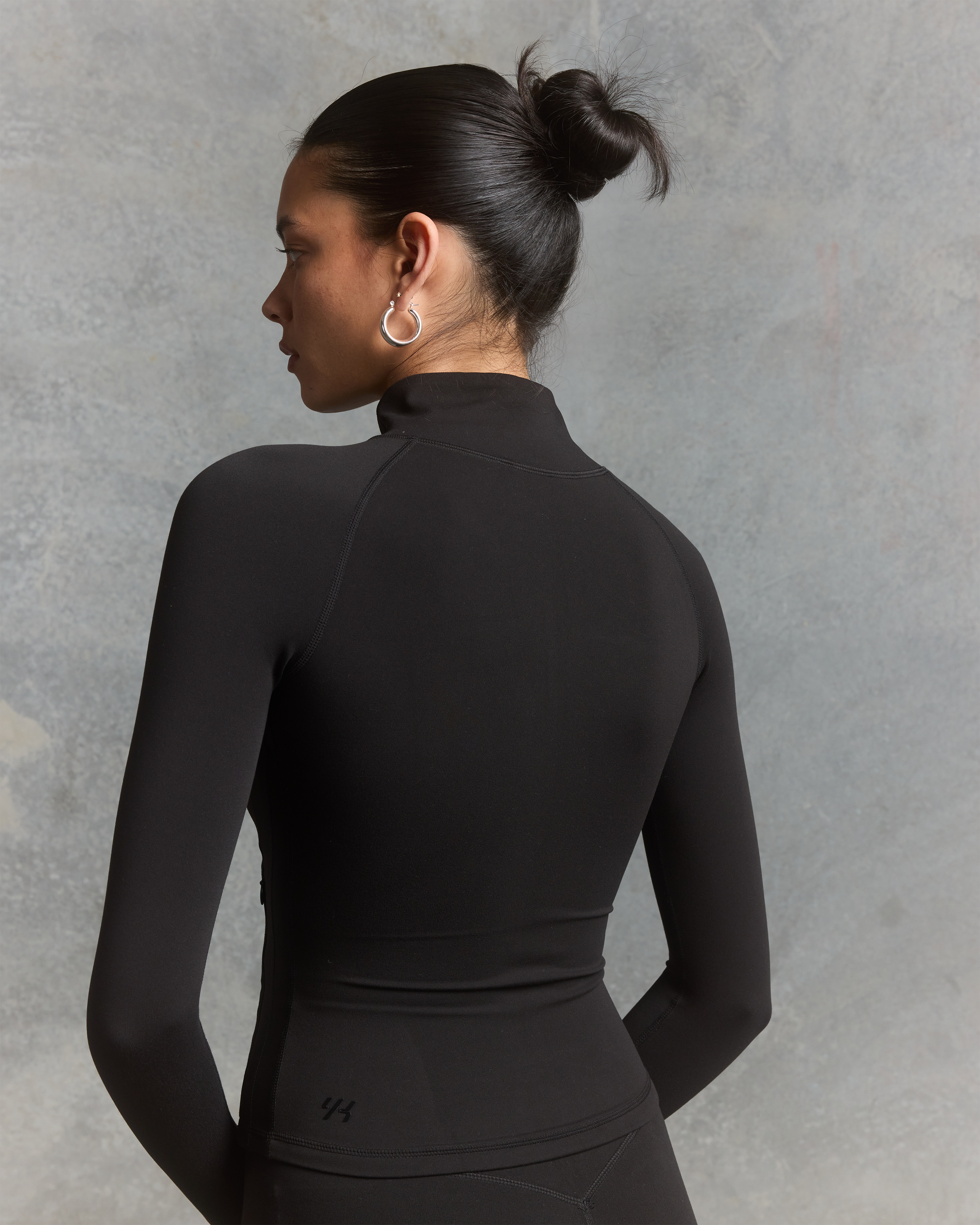 YK Move Sculpt Zip Jacket | Black-5