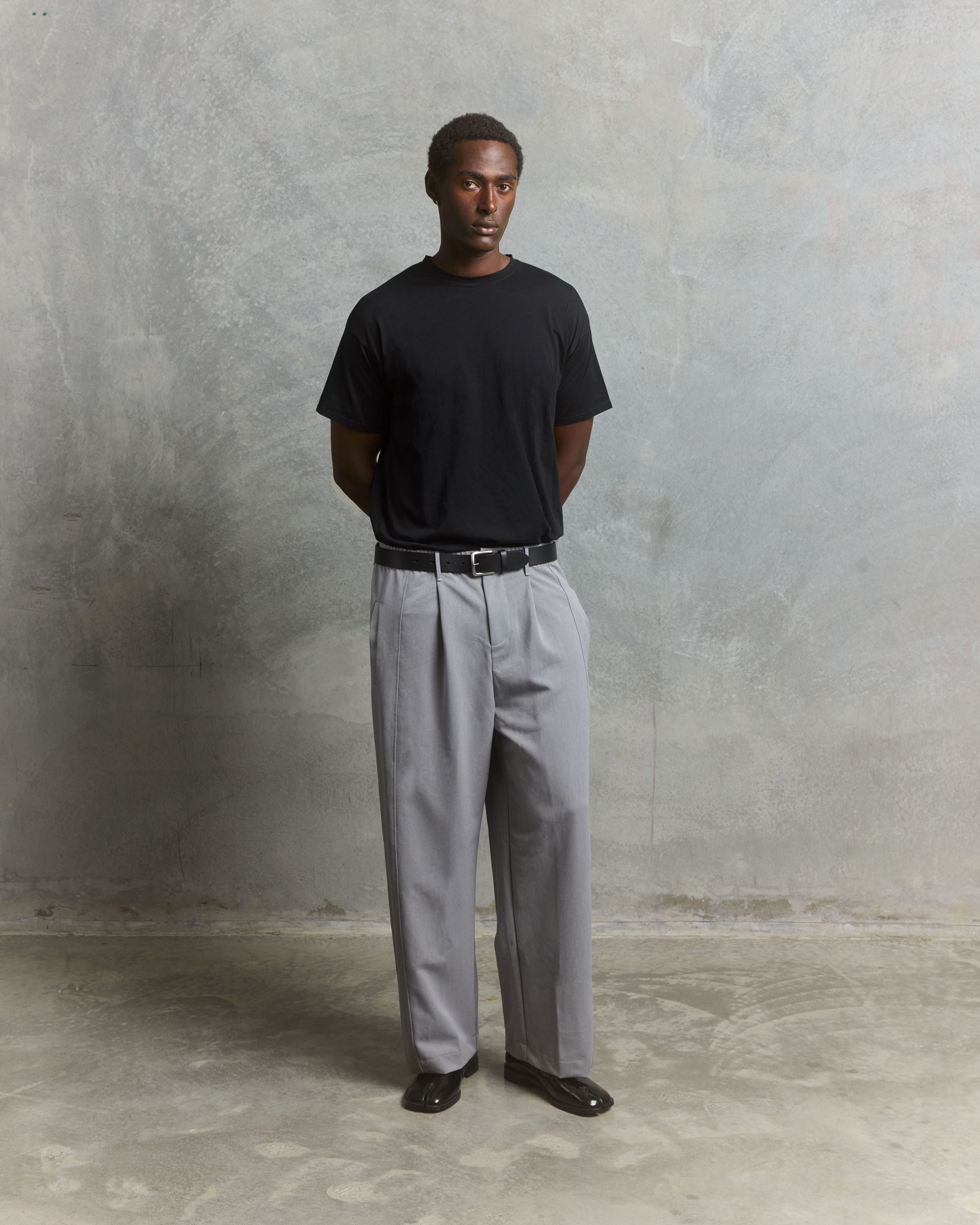 Nothing Draped Pleated Pants | Charcoal